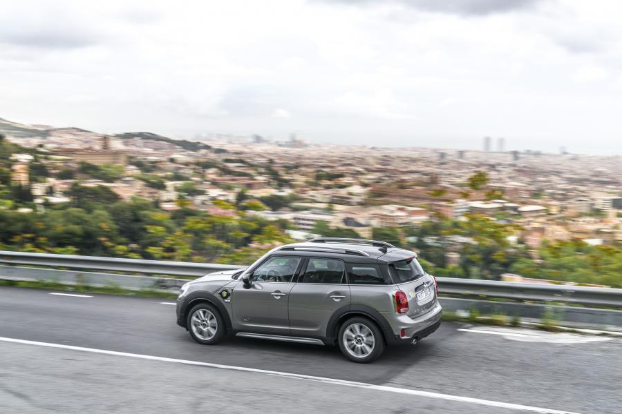  Mini Cooper S E Countryman ALL4 (F60) 2017 года  (WW) (фото 152 из 173)